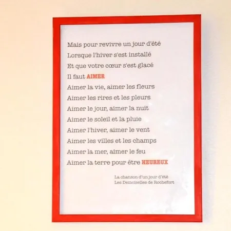 Un Jour D'ete A - Centre Unesco - 200 M Cathedrale - Parking - Animaux Acceptes شقة ألبي