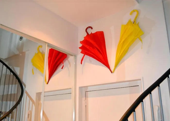 Un Jour D'ete A - Centre Unesco - 200 M Cathedrale - Parking - Animaux Acceptes شقة ألبي