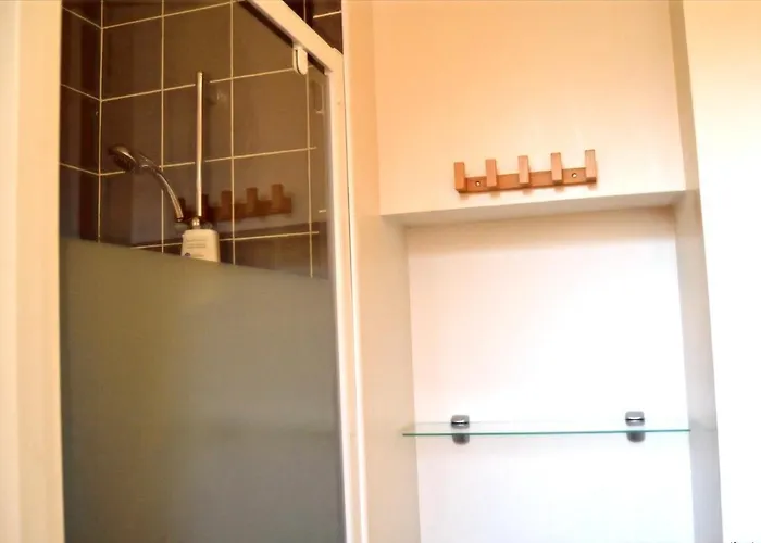 Un Jour D'ete A - Centre Unesco - 200 M Cathedrale - Parking - Animaux Acceptes * ألبي