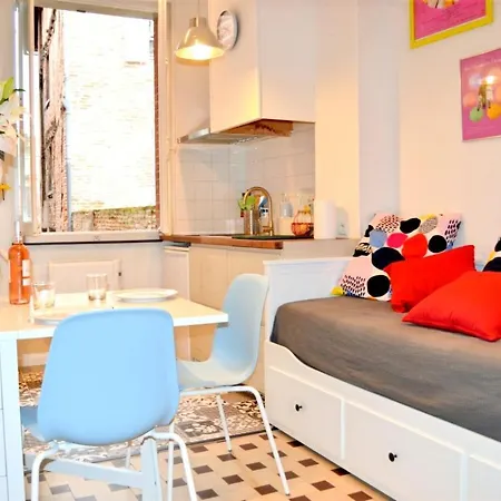 Un Jour D'ete A - Centre Unesco - 200 M Cathedrale - Parking - Animaux Acceptes